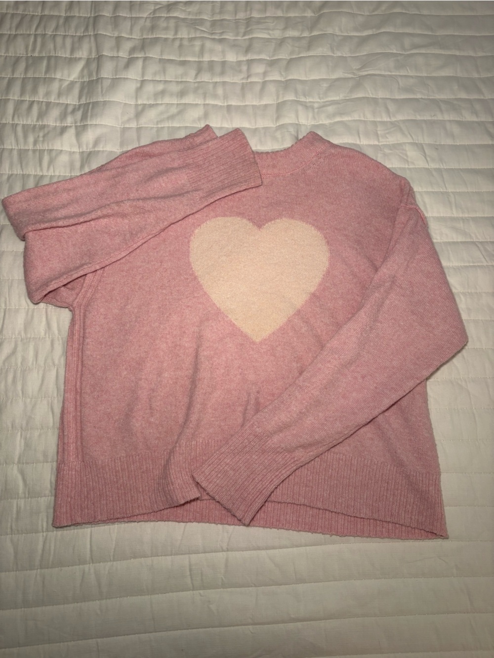 American Eagle Outfitters Pink Sweater with Cream Heart